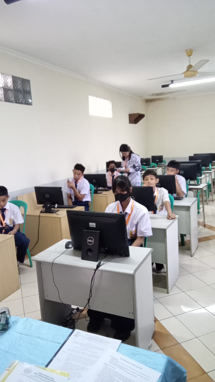 Laboratorium Komputer